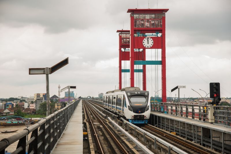 Malam Tahun Baru 2025, LRT Sumsel Tambah Perjalanan Hingga Pukul 01.51 Dini Hari