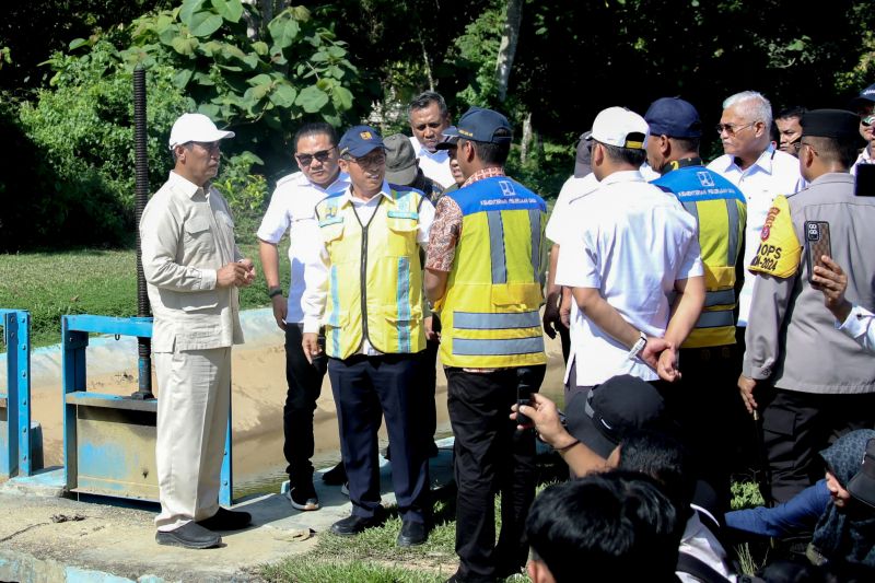 mentan-cek-infrastruktur-irigasi-konawe-demi-produktivitas-pertanian