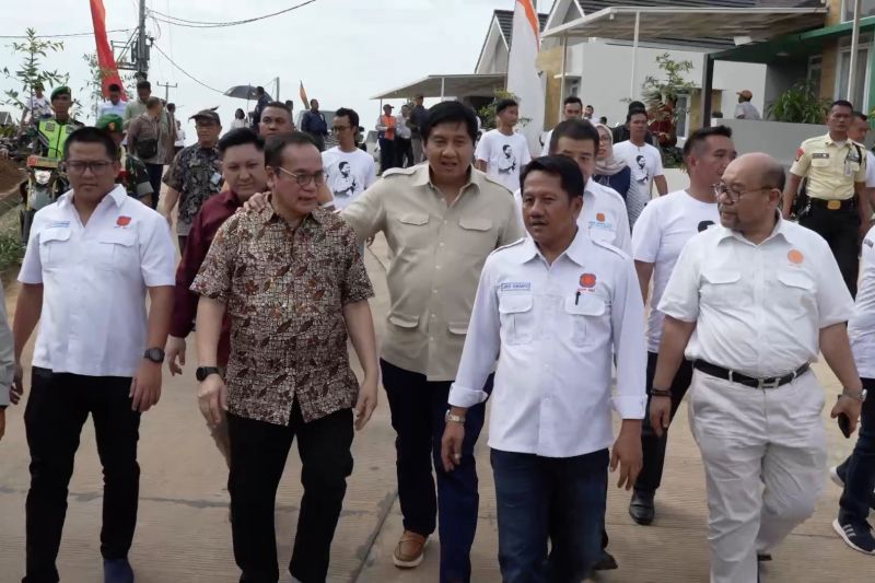 menteri-pkp-pastikan-ketersediaan-rumah-subsidi-di-kabupaten-bandung