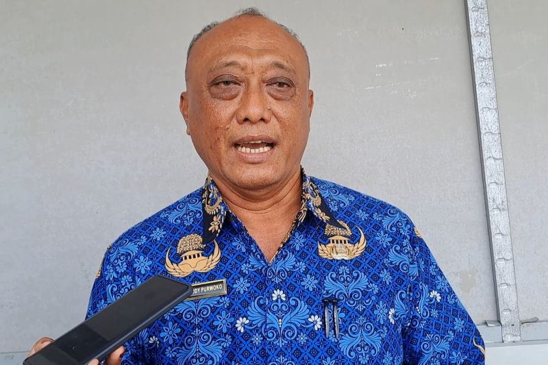 Pemprov Papua ingatkan pengusaha wajib terapkan UMP Rp4.285.850 