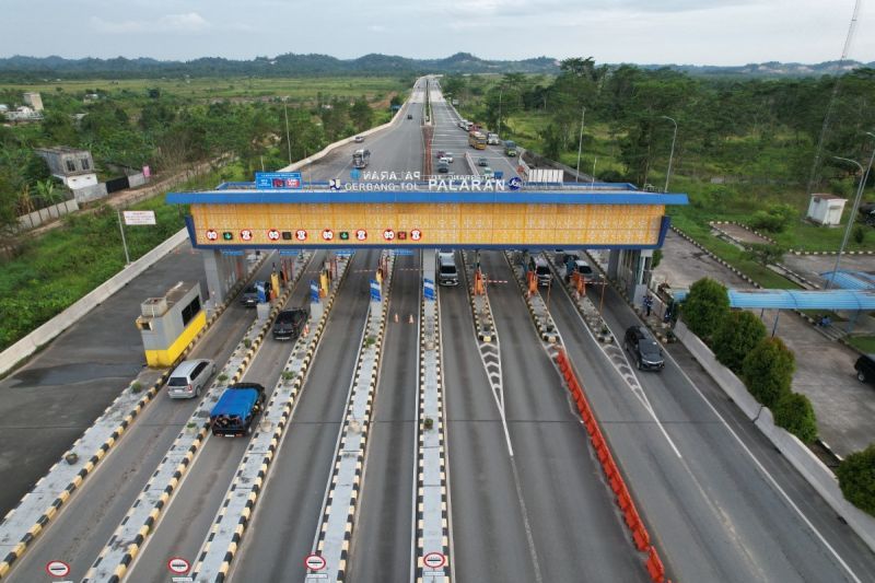 Hari H libur tahun baru, lalu lintas di tiga ruas tol meningkat