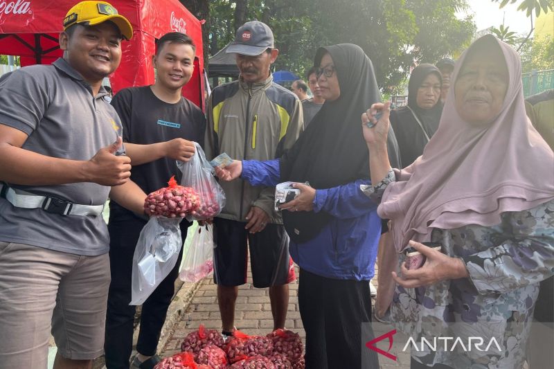 bawang-merah-korem-051wkt-mejeng-di-cfd-bekasi