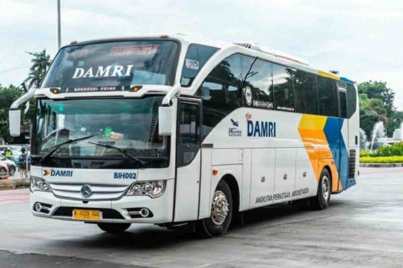 damri-mengangkut-109-juta-orang-selama-angkutan-natal-tahun-baru