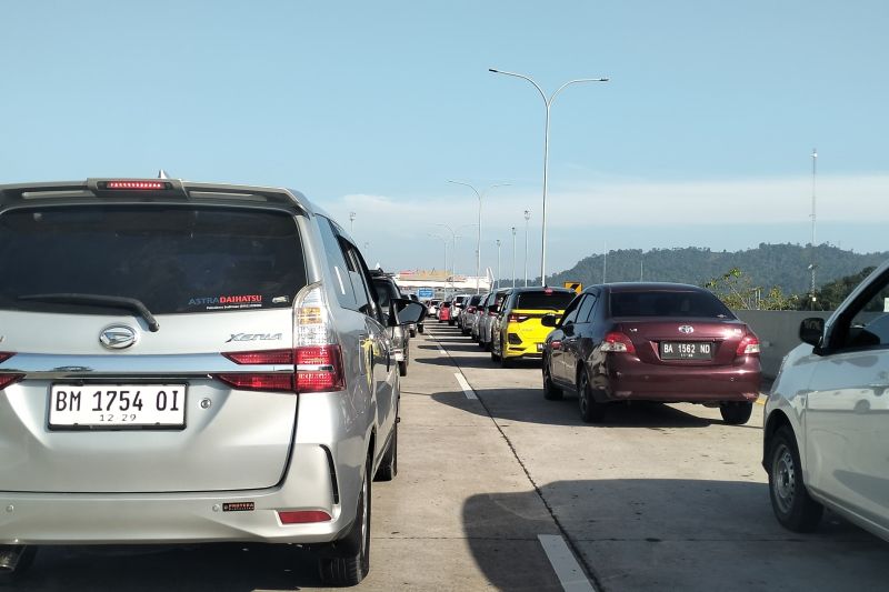 Dua jalur Tol Padang-Sicincin bisa dilalui saat libur Lebaran 2025 