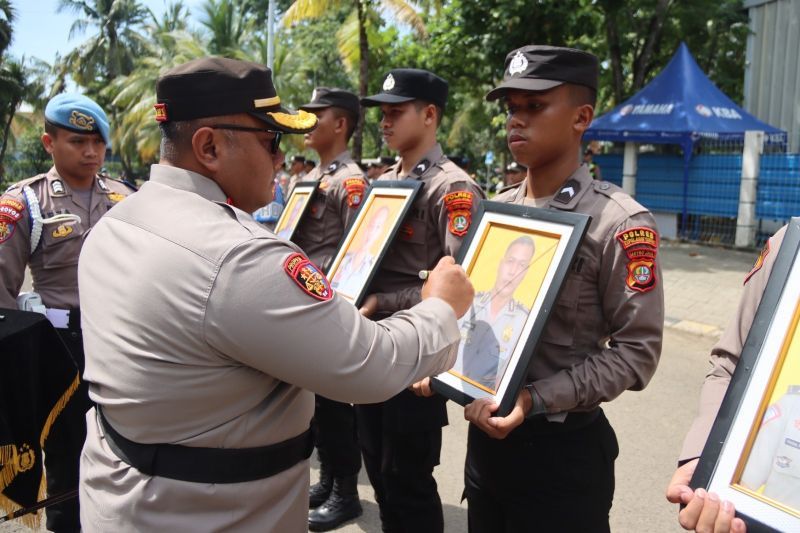 akibat-narkoba-desersi-tujuh-personel-polres-kepulauan-seribu-dipecat