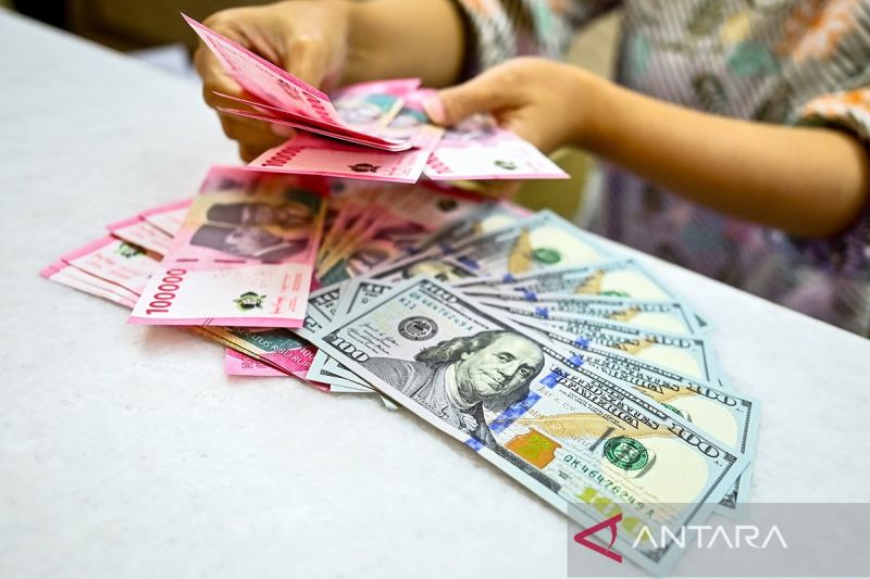 Rupiah pada Rabu pagi melemah jadi Rp16.177 per dolar AS