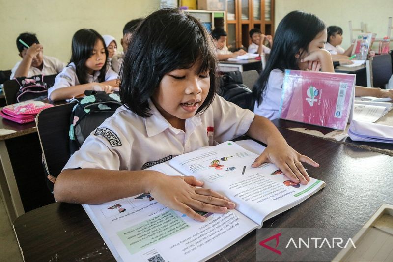 Kemendikdasmen mulai salurkan dana BOSP 2025 pada Januari ini
