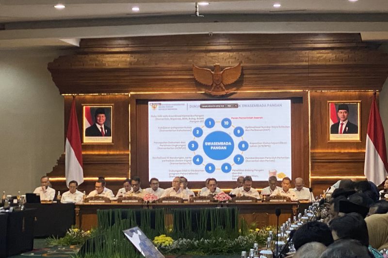 mentan-serapan-hasil-panen-petani-dukung-percepatan-swasembada-pangan