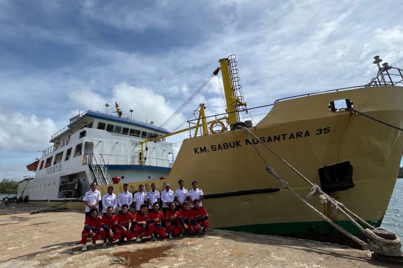 kapal-perintis-km-sabuk-nusantara-layani-pelayaran-di-halmahera