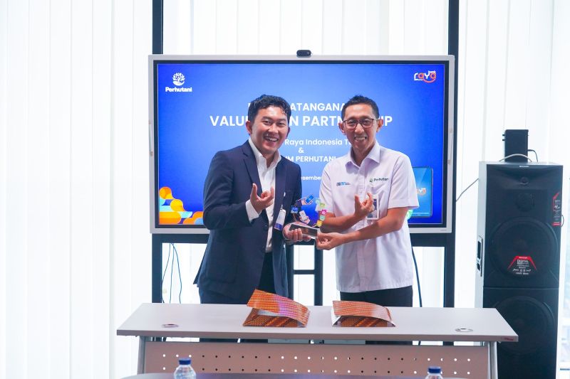 Bank Raya hadirkan layanan digital untuk karyawan dan mitra Perhutani 