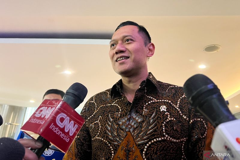 menko-ahy-sebut-resolusi-2025-integrasikan-pembangunan-nasional