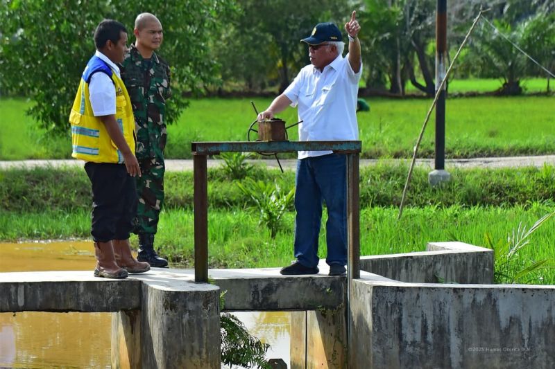 kepala-oikn-irigasi-rawa-sebakung-mendukung-swasembada-pangan