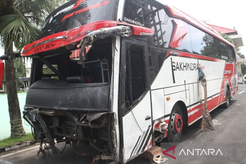 SMK TI Bali: Psikis siswa dalam kecelakaan bus di Kota Batu terguncang