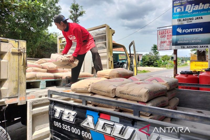 sig-apresiasi-mitra-pasarkan-semen-hijau-dukung-keberlanjutan