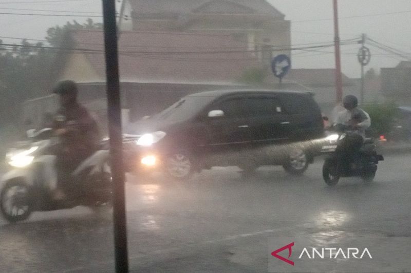 BMKG: Jateng berpotensi terjadi cuaca ekstrem pada 10-12 Januari