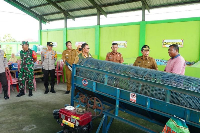 pemkab-madiun-manfaatkan-gas-metan-sampah-untuk-energi-alternatif