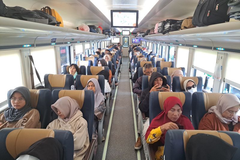 KAI catat penumpang berangkat dari Stasiun Malang naik 3,8 persen