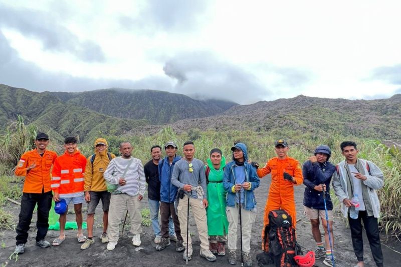 Dua pendaki hilang di Gunung Karianga ditemukan selamat 