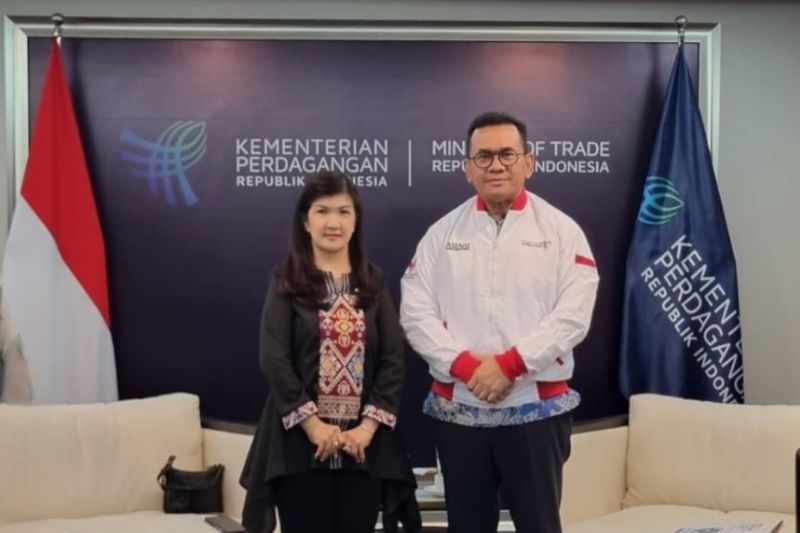 asensi-bahas-kerja-sama-perdagangan-lisensi-dengan-kemendag