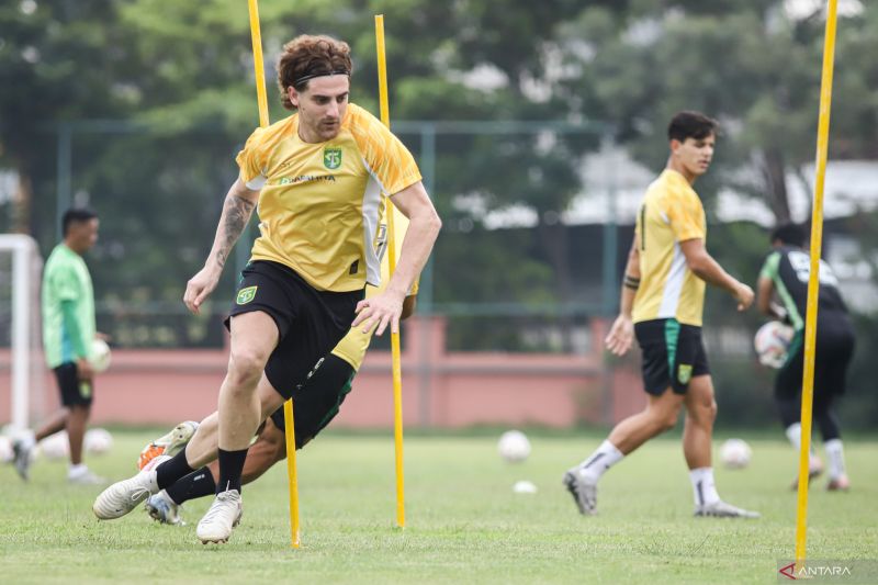 segini-gaji-pemain-asing-di-liga-1-ratusan-juta-sebulan