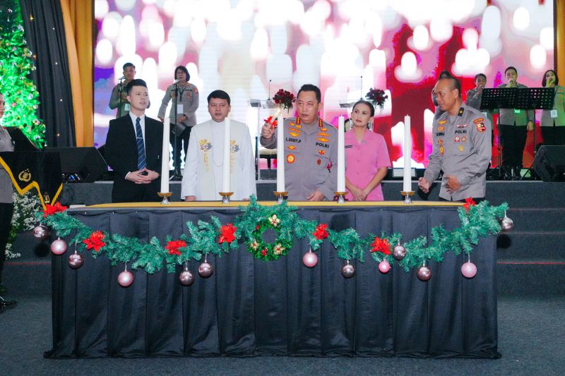 Menjelang Natal 2025: Hitungan Mundur & Kalender Libur Lengkap