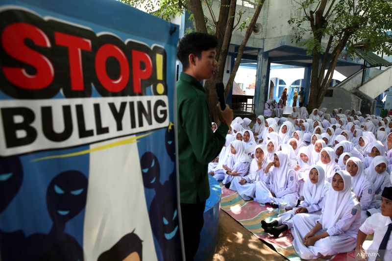 cara-efektif-optimalkan-peran-orang-tua-sekolah-untuk-cegah-bullying