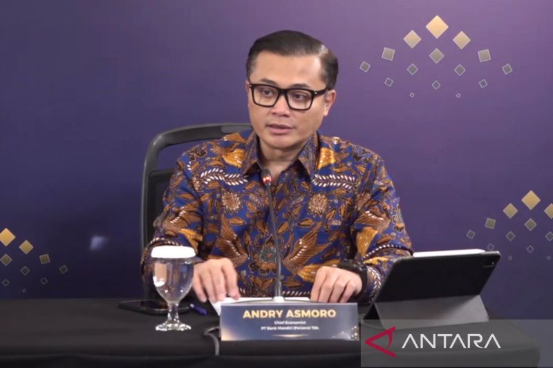 Ekonom Bank Mandiri: ada lima sektor jadi tren investasi pada 2025 