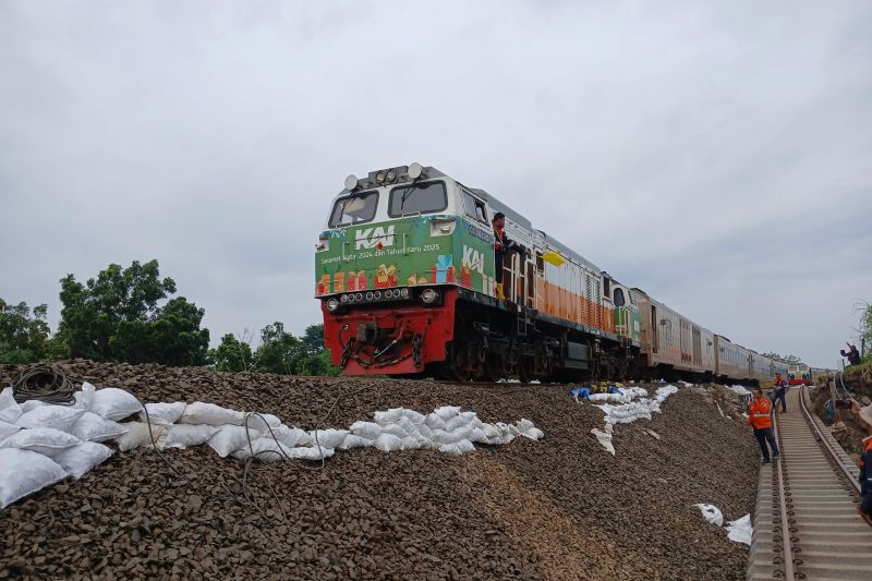 KAI: Jalur lintas Stasiun Gubug-Stasiun Karangjati sudah bisa dilalui 