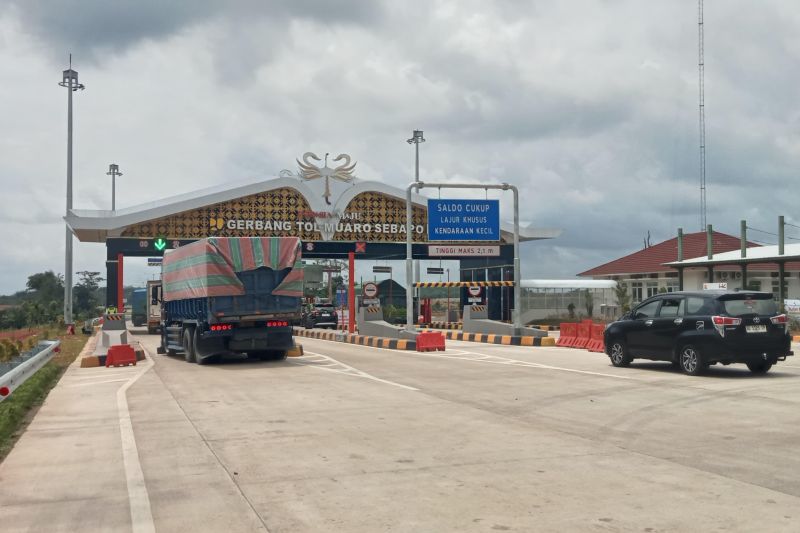 Hutama Karya catat trafik kendaraan lintasi jalan tol di Jambi naik 