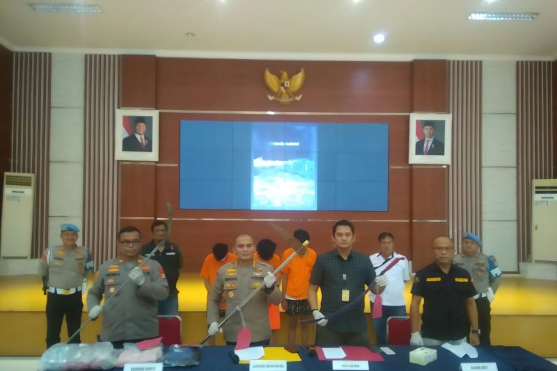 Satu tewas, polisi tangkap empat pelaku tawuran di Bekasi