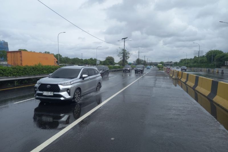 Hindari genangan, Jasa Marga imbau lewat Tol JORR 2 ke Bandara Soetta