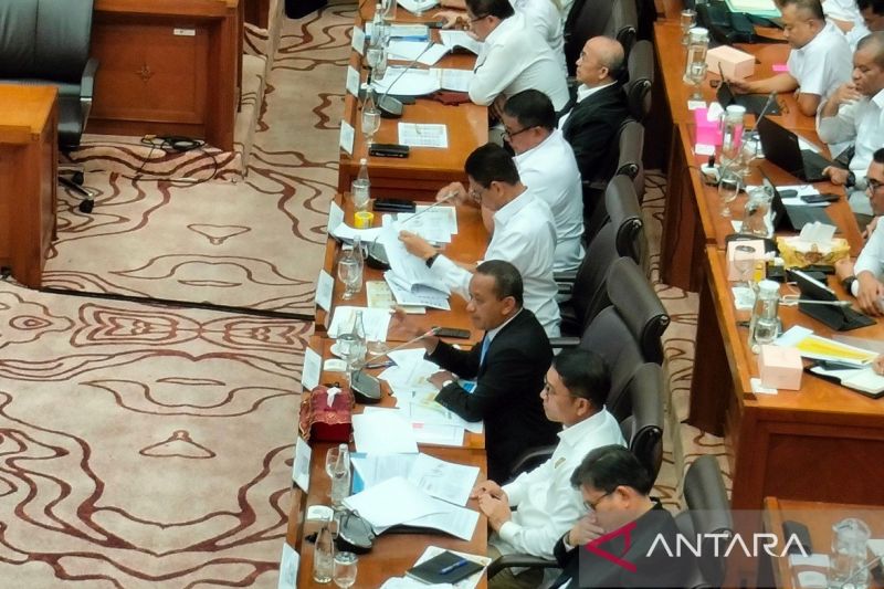 Menteri ESDM ungkap tiga pendekatan untuk meningkatkan lifting minyak 