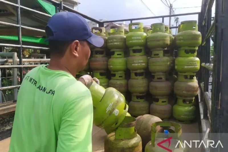 presiden-minta-penertiban-harga-lpg-3-kg-dilakukan-secara-parsial