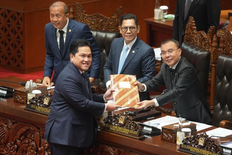 erick-thohir-tegaskan-kelanjutan-transformasi-setelah-ruu-bumn-jadi-uu