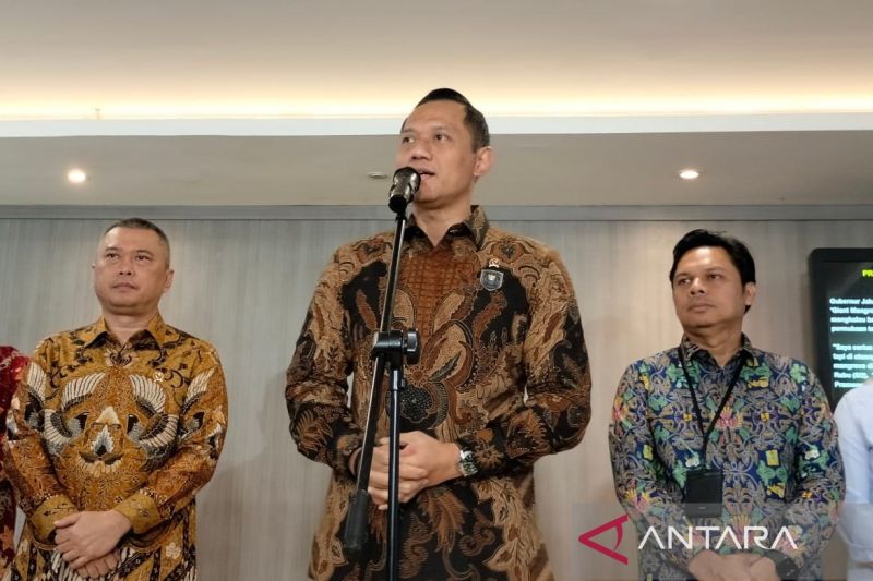 Menko Infrastruktur: Pemberlakuan WFA jelang Lebaran masih dikaji