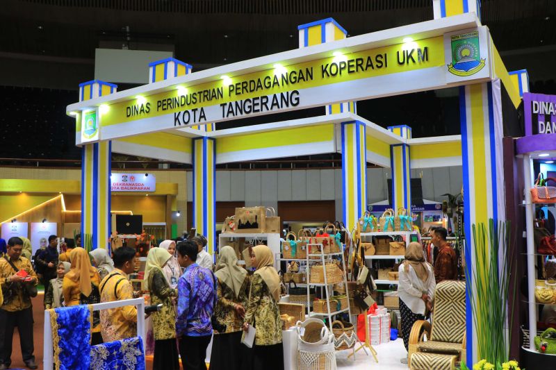 12-umkm-kota-tangerang-tampilkan-produk-unggulan-di-inacraft