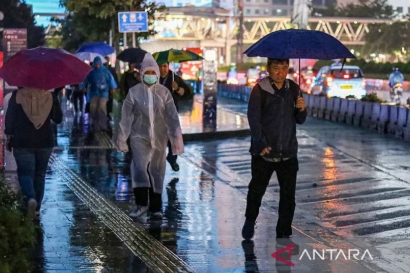 BMKG prakirakan Jakarta diguyur hujan ringan pada Selasa