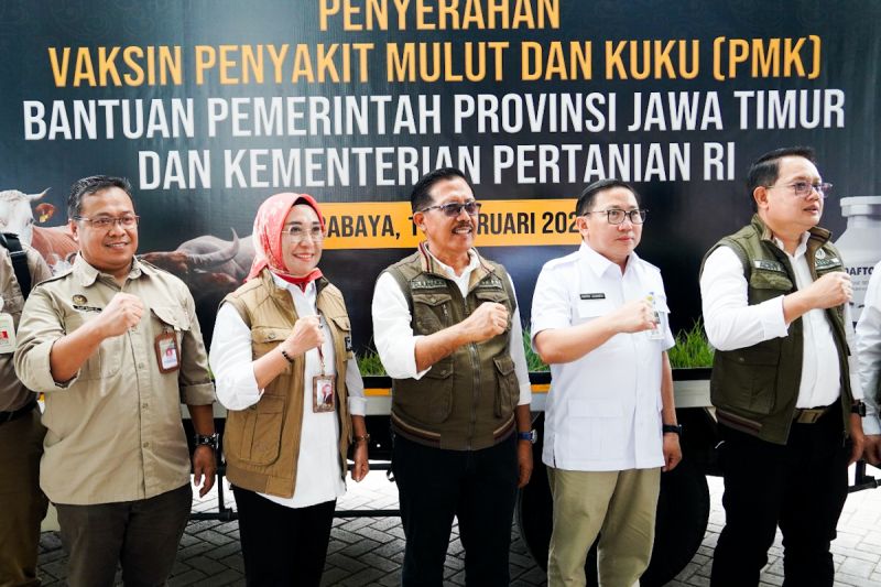 Kementan distribusikan 652 ribu dosis vaksin PMK tahap 2 ke Jawa Timur