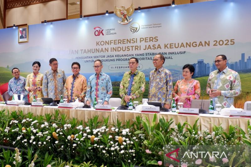 ojk-sebut-ada-rencana-bentuk-dewan-emas-untuk-majukan-usaha-bulion