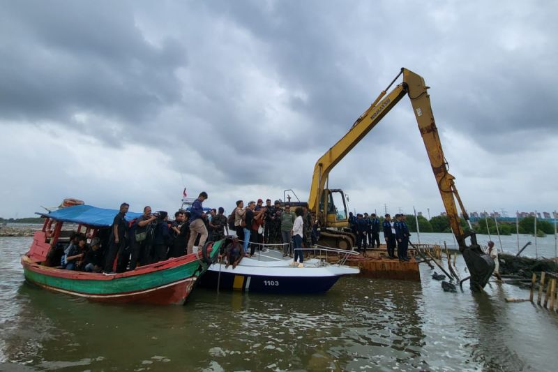 Jabar evaluasi kerja sama dengan TRPN setelah pembongkaran pagar laut