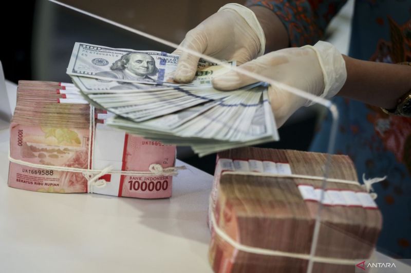 Rupiah menguat seiring kemungkinan AS-China capai kesepakatan dagang