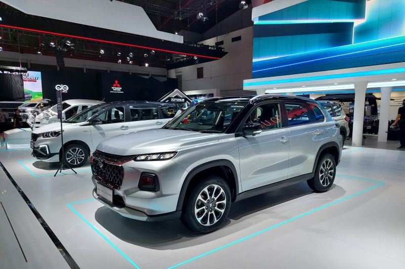 suzuki-berencana-hadirkan-vitara-versi-listrik-pada-awal-2026