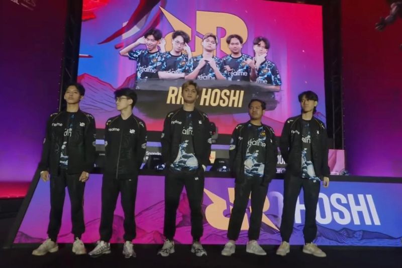 RRQ Hoshi memulai MSC EWC 2025, Onic melaju ke upper bracket