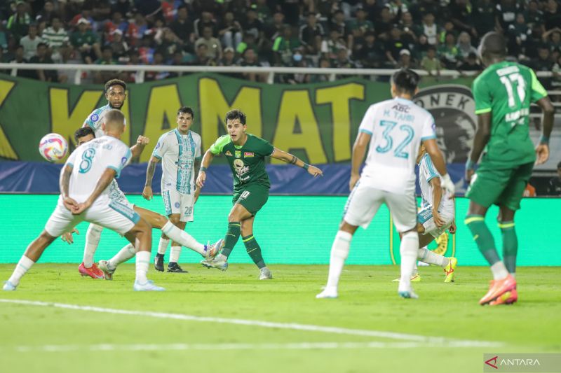 Uston Nawawi ungkap rasa syukur Persebaya akhiri tren negatif