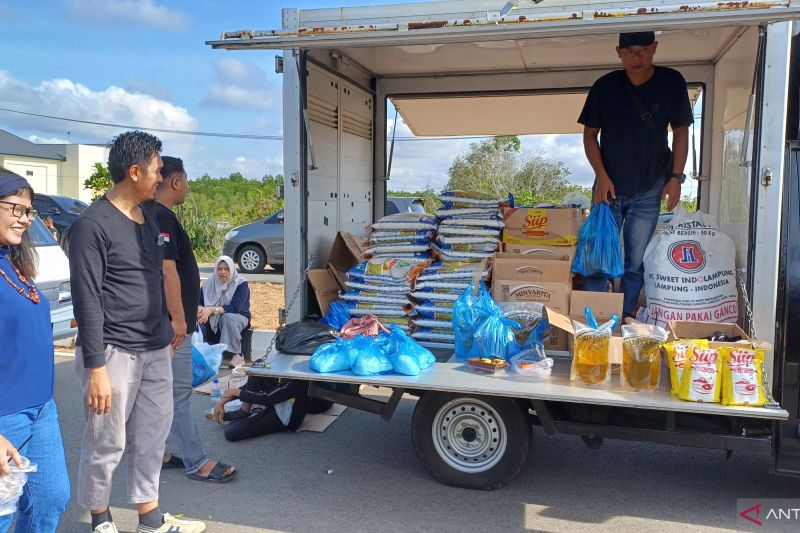 Bulog Tanjungpinang jual satu ton beras premium dalam Bazar UMKM