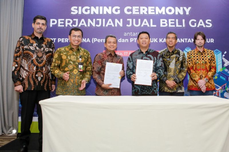 pupuk-kaltim-pertamina-teken-pjbg-untuk-jamin-ketersediaan-pupuk