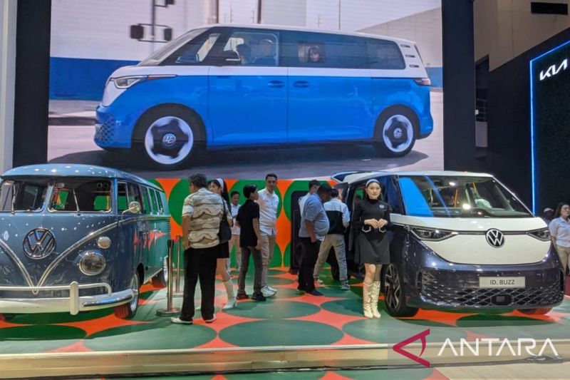 vw-rilis-id-buzz-versi-lebih-panjang-berikut-spek-dan-harganya