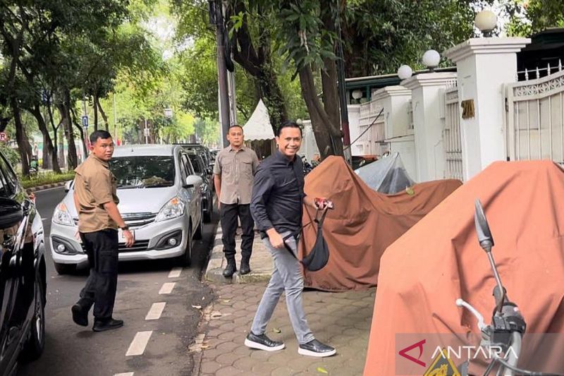 Adian Napitupulu hingga Ahmad Basarah sambangi Rumah Megawati