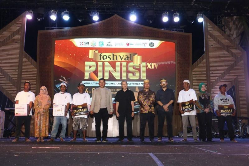 Festival Pinisi masuk kalender wisata Kemenparekraf 2025