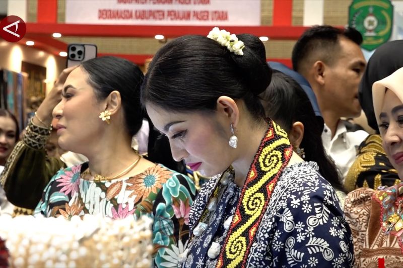 Istri Wapres hadiri pembukaan pameran Inacraft 2025 di JCC 